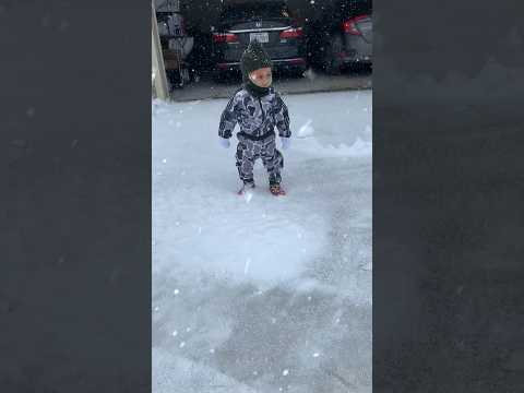 Baby snow skating #music #song #tamilsong #nriteluguvlogs #baby #babyshorts #funny #funnyvideo #nri