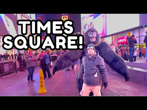 Walking 🇺🇸 TIMES SQUARE ⛄️ Midtown Manhattan | Exploring Port Authority Bus Terminal