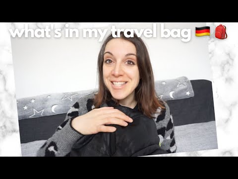 What's in my travel bag, Hamburg edition | 4 days, small backpack only | Minimalist winter packing