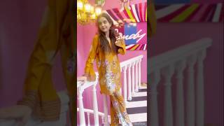 Pakistani video clips khushi maheen #lyricsshorts #whatsappstatus #shortvideo