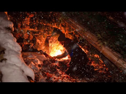 Bushcraft Shelter in Heavy Snow