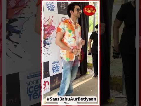 Neel Motwani joins the festive madness at Mumbai’s biggest Holi Colour Splash – Season 6! | SBB