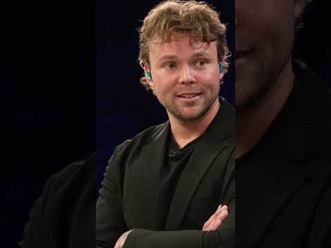 Ashton Irwin Shares Advice for Younger Musicians. #drumeo #ashtonirwin