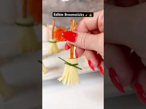 Edible Witch Broomsticks 🧙‍♀️🧹 #halloweenfood #halloweenfoodideas #halloweeninspo #shorts