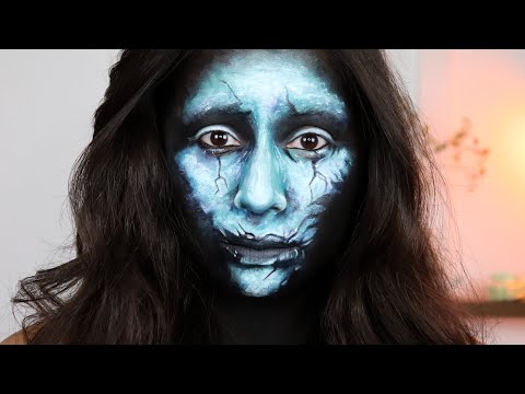 Creepy painting | HALLOWEEN MAKEUP TUTORIAL