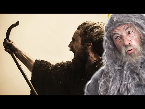 Gandalf reacts to Baby Gandalf looking for his stick