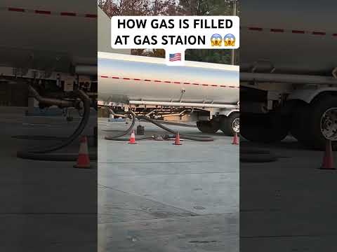 HOW GAS IS FILLED AT GAS STATION 😱😱🇺🇸🇺🇸 #gasstation #california #usa #shorts