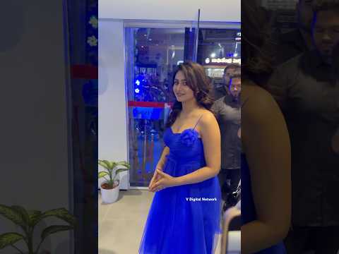 Actress Varshini Sounderajan Grand Launch Vivo Experience Center | #varshinisounderajan #shorts