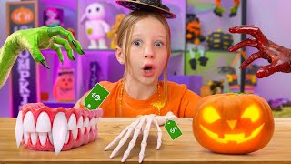 Nastya and her Halloween store