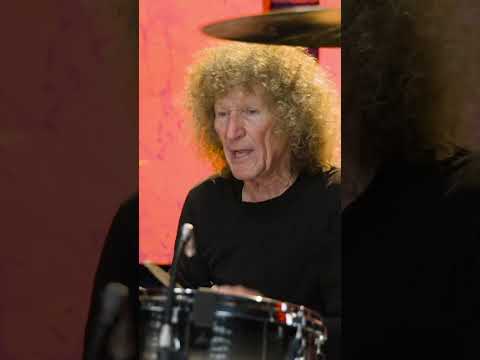 Tommy Aldridge talks about the breakdown on “Bark At The Moon” by Ozzy Osbourne #drumeo #drumlessons