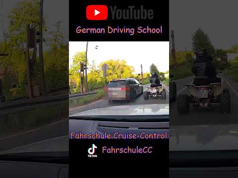 Quad near crash because of Volkswagen didn´t see him - German Driving School