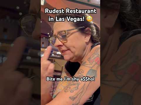 Dicks Last Resort in Las Vegas #dickslastresort #excaliburlasvegas #lasvegasrestaurants