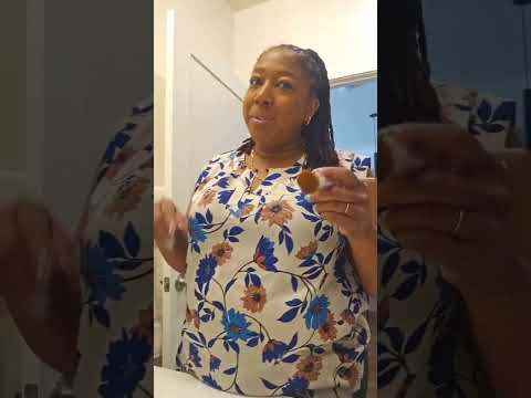 Diona Reese Williams is live! Quick GRWM and chat!