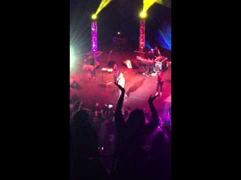 Subha Hone Na De-Desi Boyz MIKA SINGH DETROIT 8/11/2014