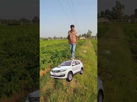 Day 12/60 / 3 Lakh subscriber Challeng #automobile#shorts#youtubeshorts #toyota#toyotafortuner#car