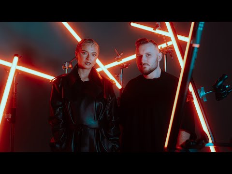 Skytech & Natalia Nykiel - Telephone (Official Video)