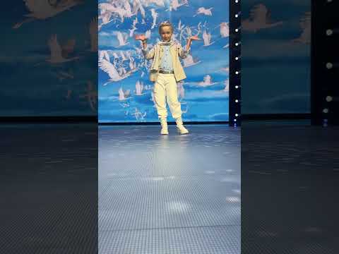 Dominik Arim's outfit reveal! | 🇵🇱 Poland | Junior Eurovision 2024