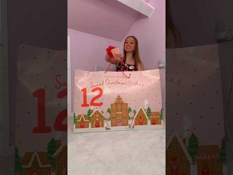 [ASMR] 12 Days of Xmas GIANT MYSTERY ADVENT CALENDAR - DAY 12!!😱🎁🎅🏻 (ULTIMATE PRIZE!!✨) #Shorts