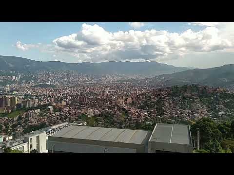 Medellin Musica colombiana instrumental bambuco en guitarra