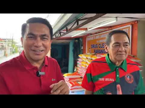 Distribution of rice in Barangay 24 led by my father, Kap. Norlando Divina | caloocan #viral #views