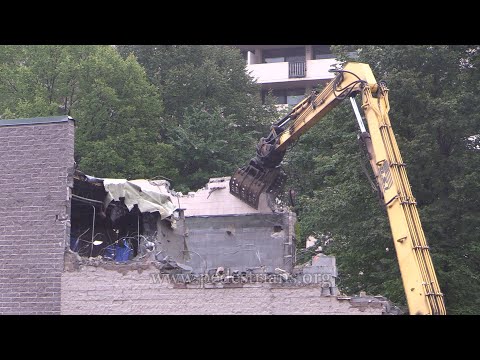 Harris Teeter Demolition (Part 1)