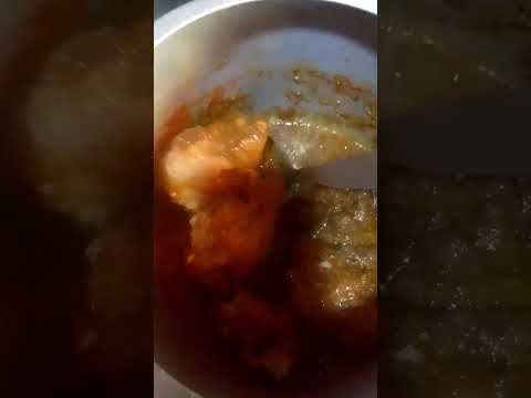 Chicken gravy and potato #food #trending#explore#ytshort#cooking #shaheenkitchenviral#shortsviral