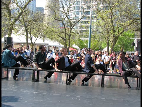 BENCHED: Life's Big and Small Questions Translated Into Dance at Harbourfront Centre