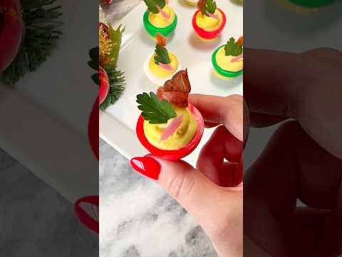 Holiday Deviled Eggs #christmasrecipes #holidayrecipes #shorts