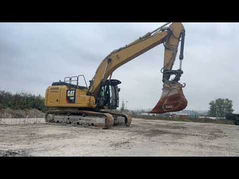 Used Tracked Excavator 2018 Caterpillar 330 FLN | equippo.com |