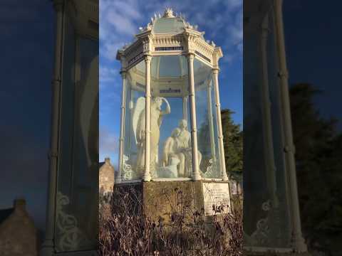 The Martyrs Monument, Stirling, Scotland  (source:oldtowncemetery.co.uk)