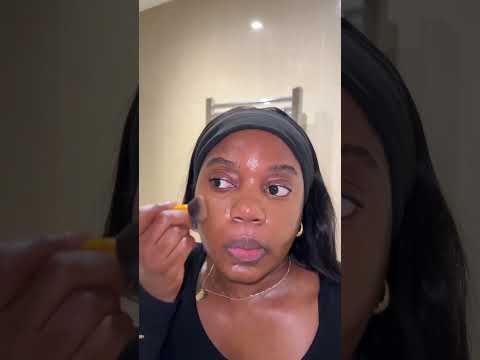 Everyday clean girl makeup routine