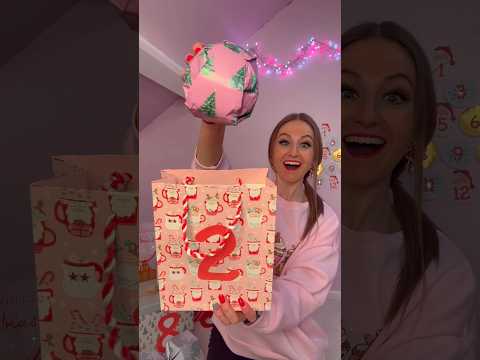 [ASMR] 12 Days of Xmas GIANT MYSTERY ADVENT CALENDAR - DAY 2!😍☃️ #Shorts