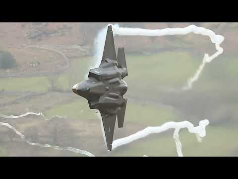 MACH LOOP AMERICAN DUTCH AND NORWEGIAN F35S  - 4K