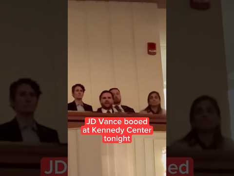 JD Vance BOOED RUTHLESSLY at Kennedy Center